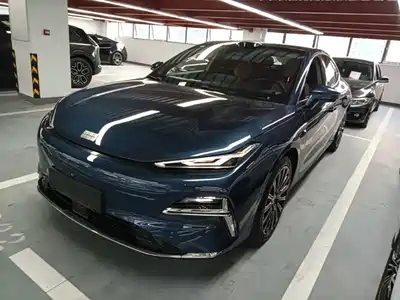Geely Galaxy Xingyao 8 2025
