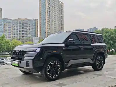 Fang Cheng Bao Leopard 8 2025
