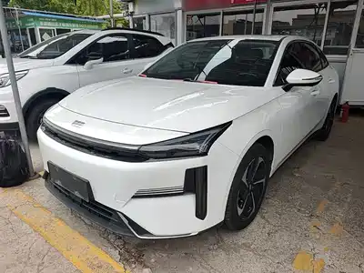 Geely Galaxy L6 2024
