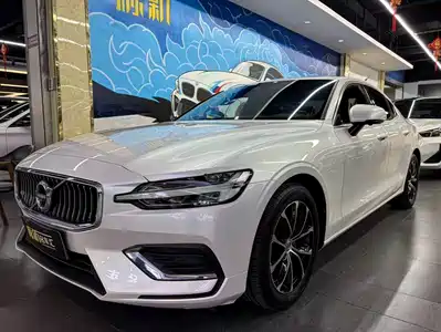 Volvo S60 2021