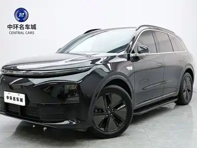 Li Auto L6 2024