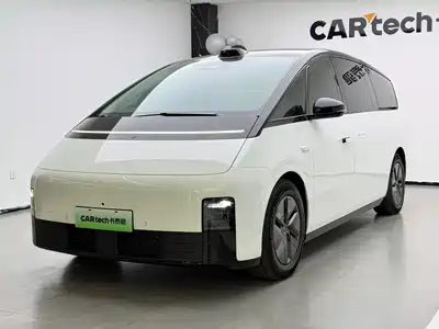 Li Auto MEGA 2025