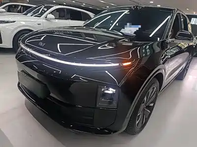Li Auto L6 2026