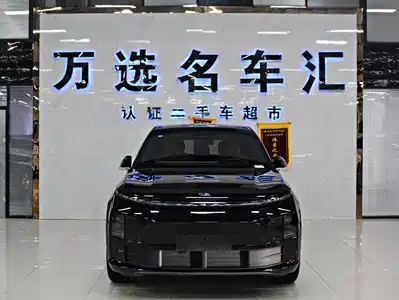 Li Auto L6 2024