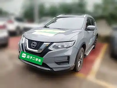 Nissan X-Trail 2025
