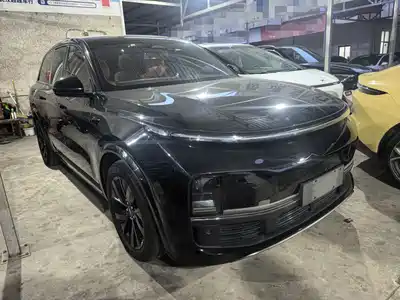 Li Auto L8 2024