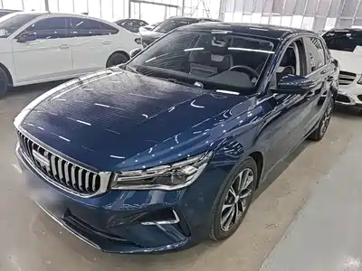 Geely Emgrand 2025