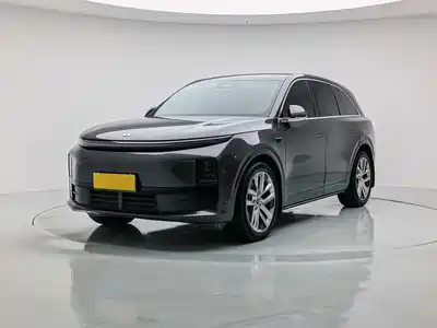 Li Auto L6 2024