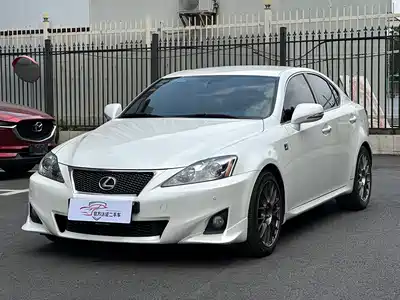 Lexus IS 2012