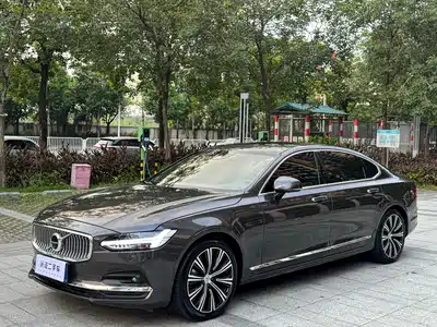 Volvo S90 2021