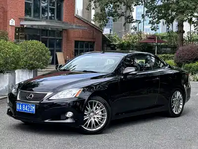 Lexus IS 2010