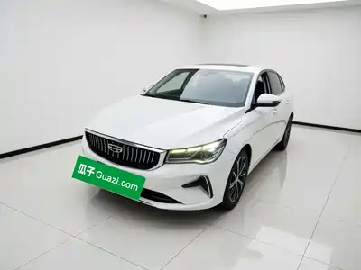 Geely Emgrand 2022