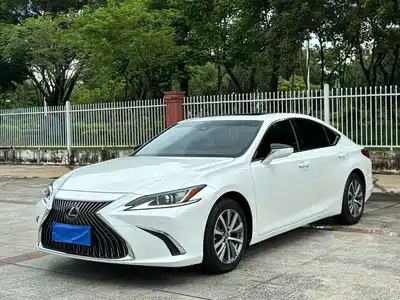 Lexus ES 2018