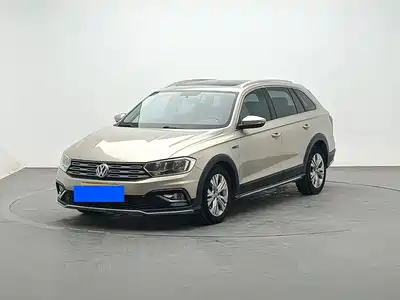 Volkswagen C-TREK 2017