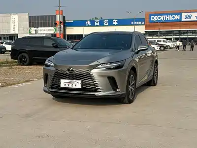 Lexus RX 2024