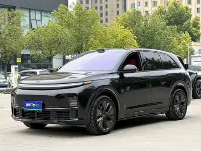 Li Auto L7 2025