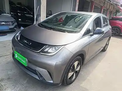 BYD Dolphin 2023