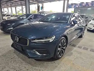 Volvo S60 2022