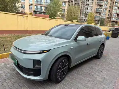 Li Auto L6 2026