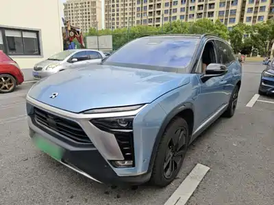 NIO ES8 2021
