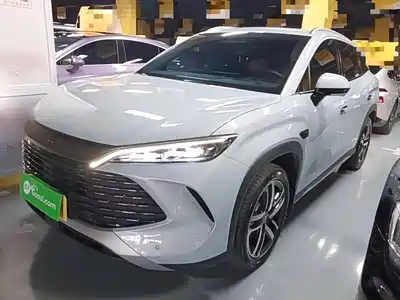 BYD Song L DM-i 2025