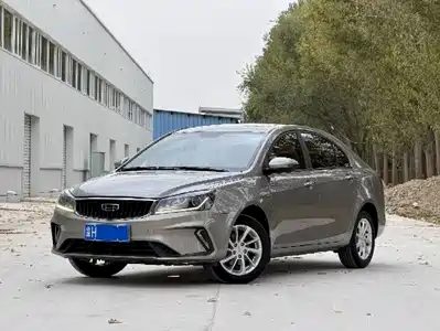 Geely Emgrand 2021