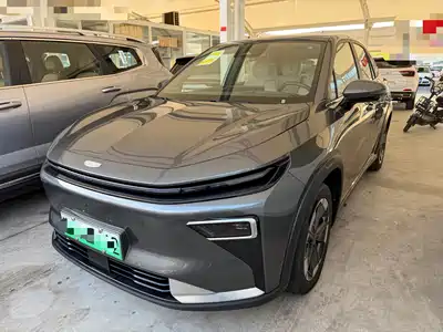 Geely Boyue REV 2026