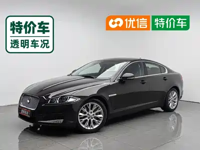 Jaguar XF 2014