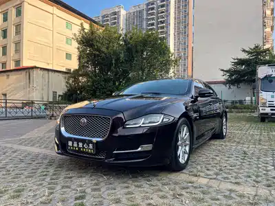 Jaguar XJ 2017