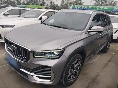 Geely Xingyue L 2025