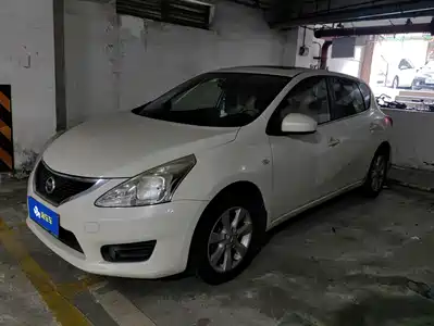 Nissan Tiida 2014