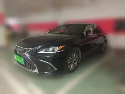 Lexus ES 2018