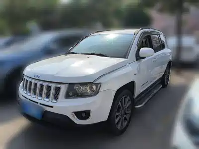 Jeep Compass (Import) 2015
