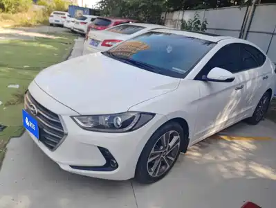 Hyundai Elantra 2018