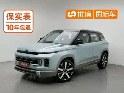 Geely ICON 2024
