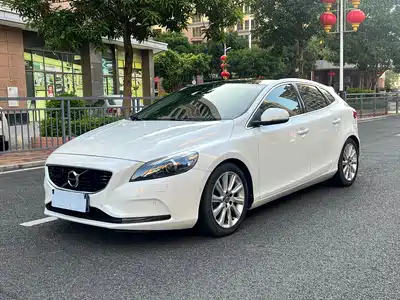 Volvo V40 2016