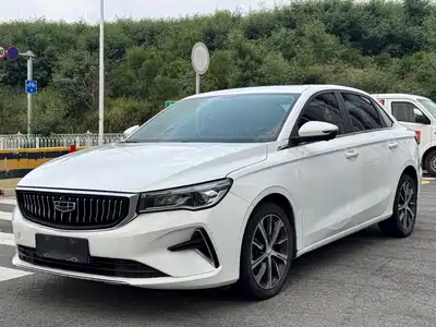 Geely Emgrand 2023