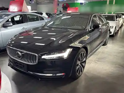 Volvo S90 2022