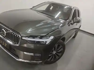 Volvo XC60 2022
