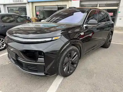 Li Auto L7 2025