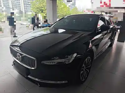 Volvo S90 2025