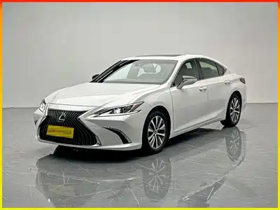 Lexus ES 2018
