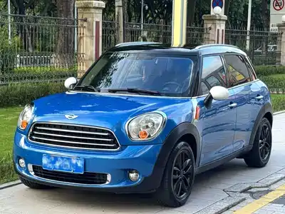 MINI COUNTRYMAN 2013