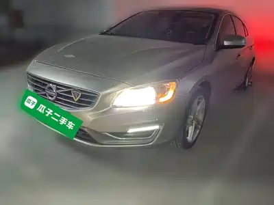 Volvo S60 2015