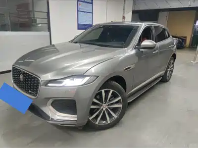 Jaguar F-PACE 2021