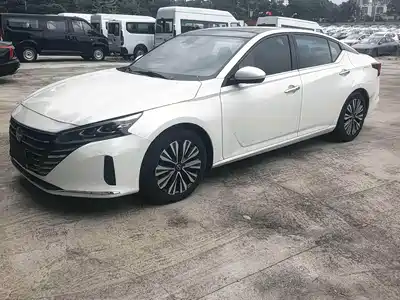 Nissan Teana 2023