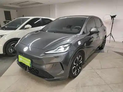 MG MG4 EV 2025