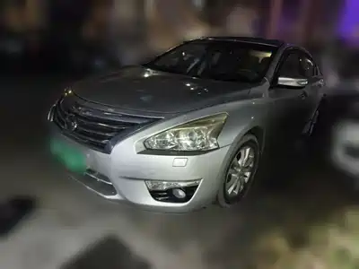 Nissan Teana 2015