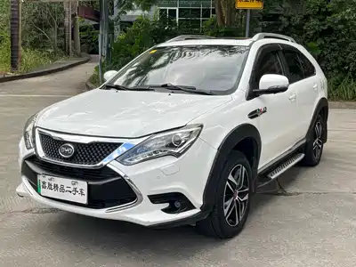 BYD Tang New Energy 2015