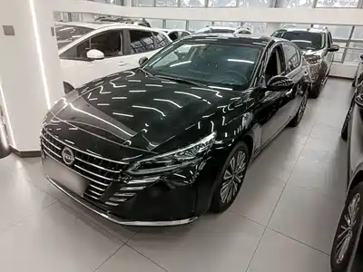 Nissan Teana 2024